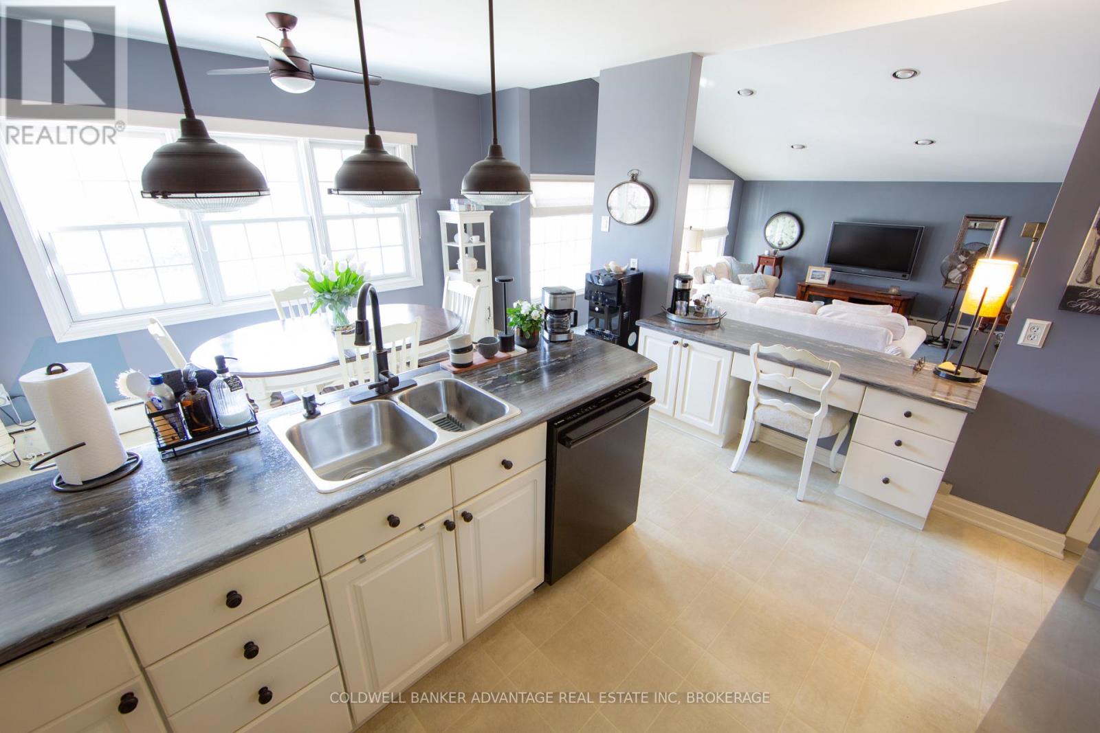 123 Parkway Parkway, Welland, Ontario  L3C 4C5 - Photo 21 - X12968498