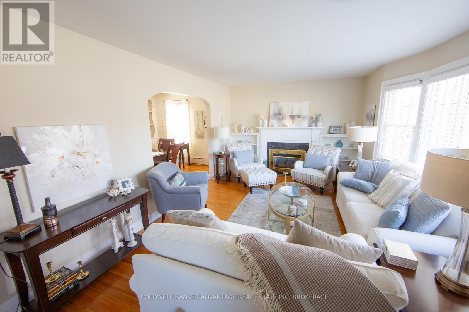 123 Parkway Parkway, Welland, Ontario  L3C 4C5 - Photo 4 - X12968498