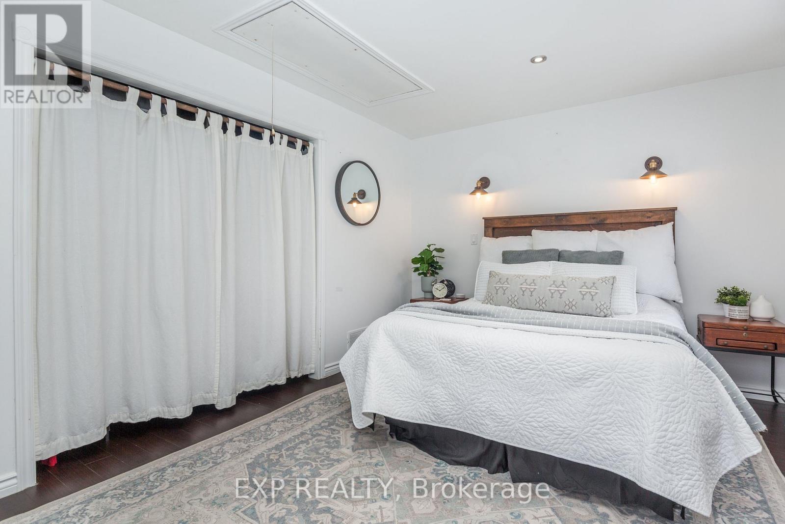 1104 Ferrier Avenue, Innisfil (Lefroy), Ontario  L0L 1W0 - Photo 24 - N12968516