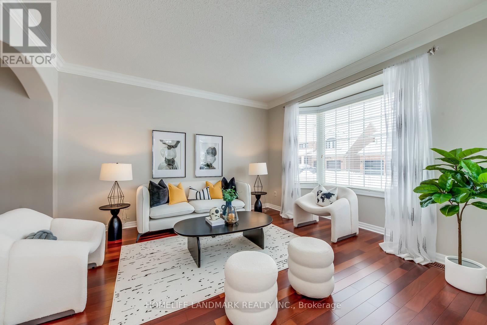 2196 Highcliffe Way, Oakville, Ontario  L6M 5B6 - Photo 5 - W12968474