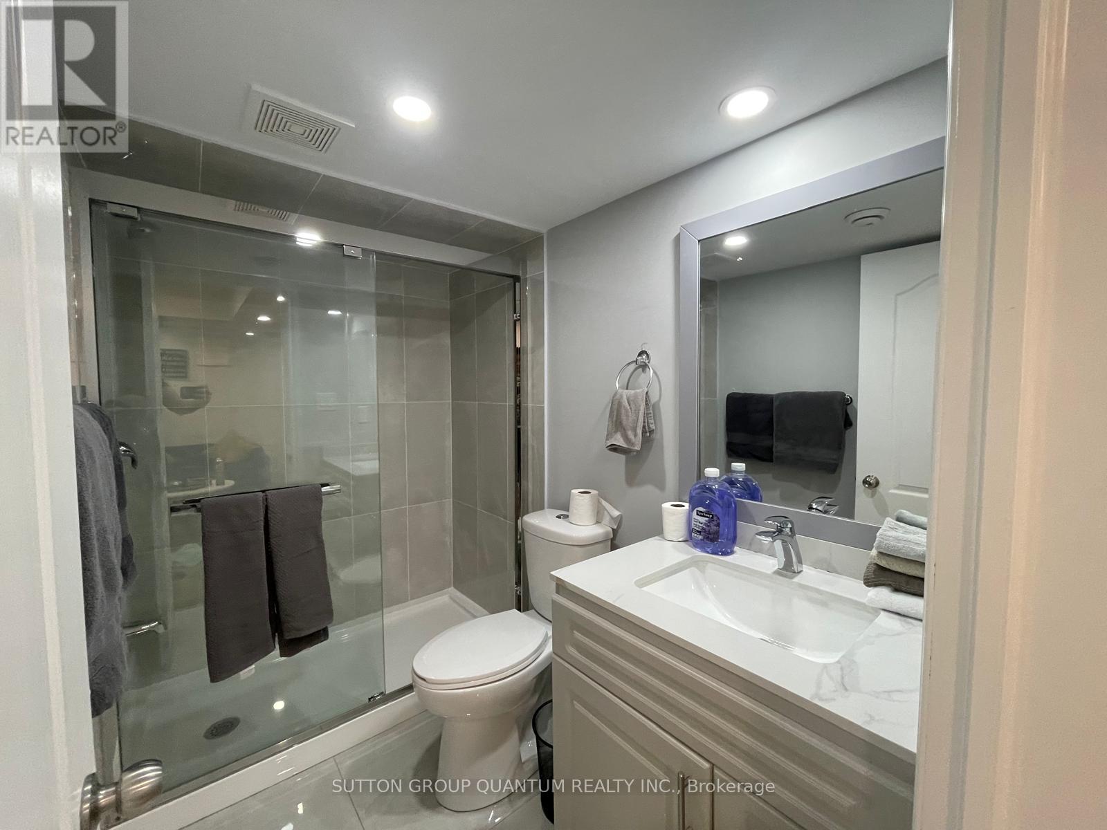 Basement - 2404 Fundy Drive, Oakville, Ontario  L6M 4W7 - Photo 11 - W12968482