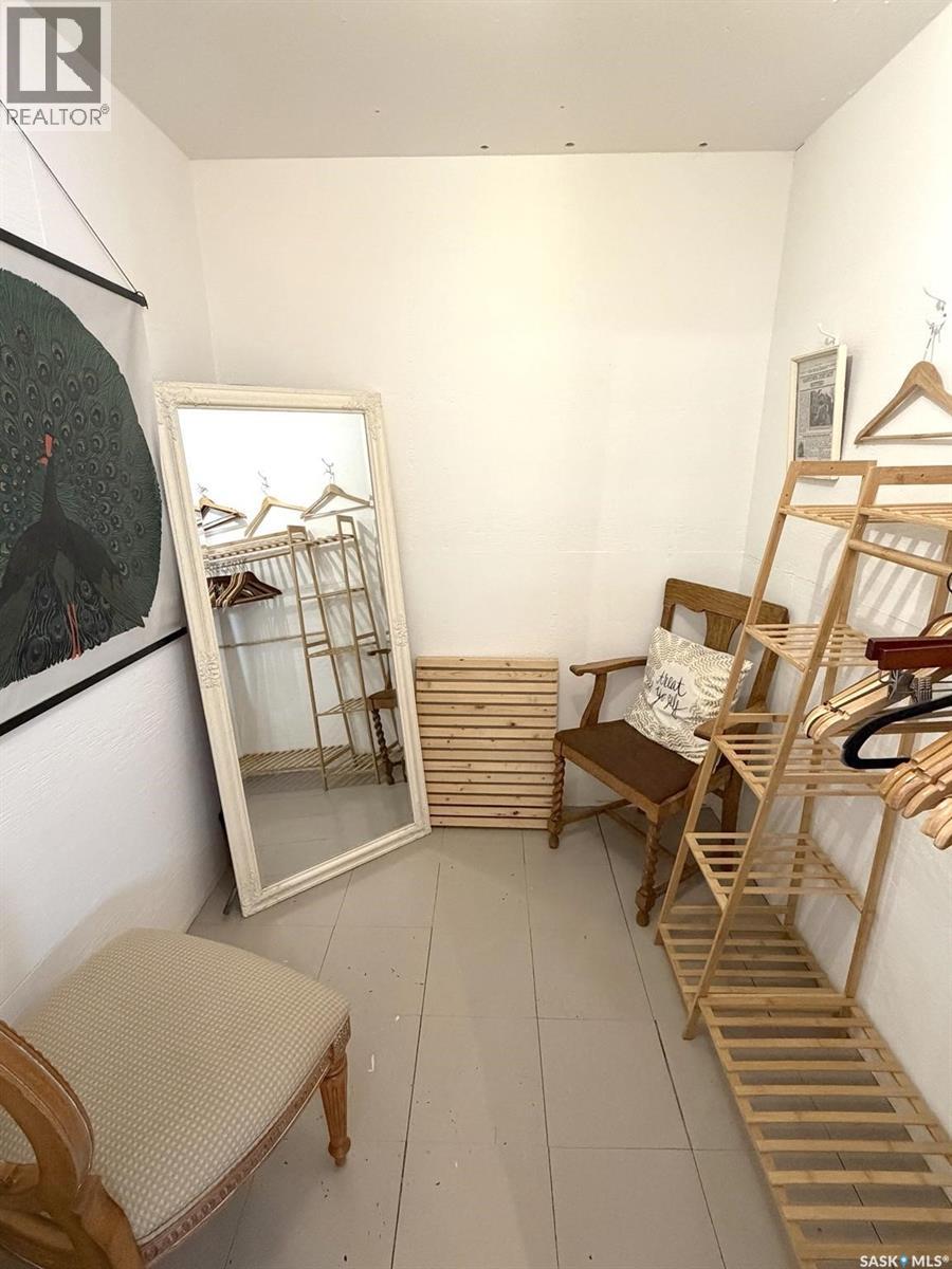 1387 Conrad Avenue, Gull Lake, Saskatchewan  S0N 1A0 - Photo 17 - SK032254