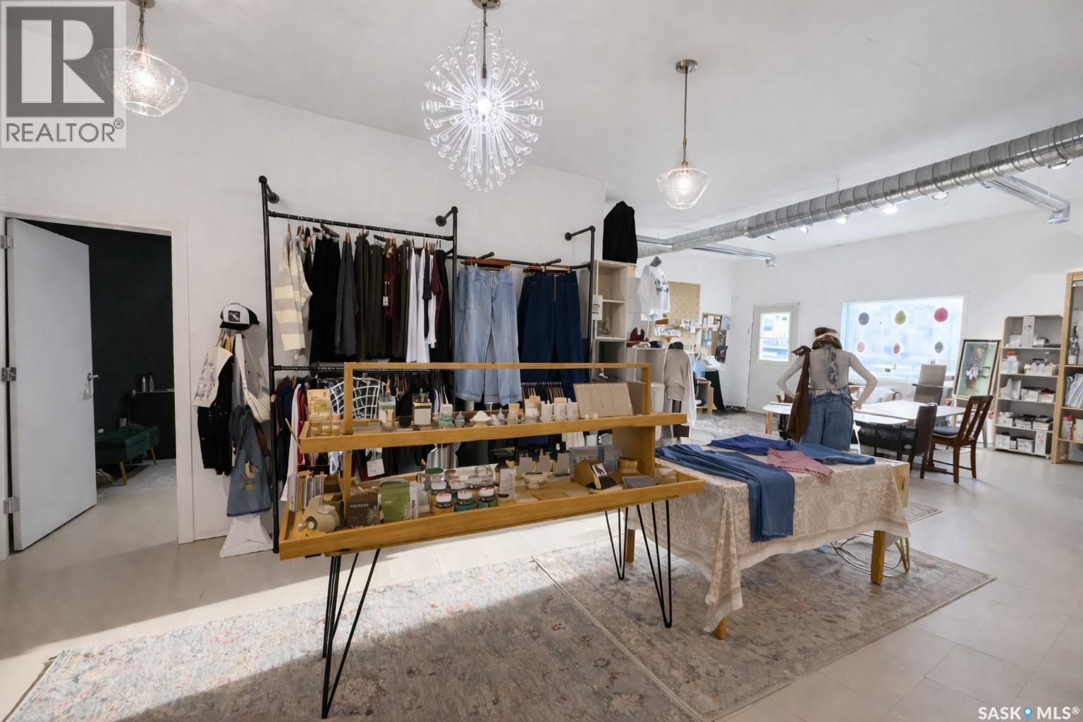 1387 Conrad Avenue, Gull Lake, Saskatchewan  S0N 1A0 - Photo 6 - SK032254