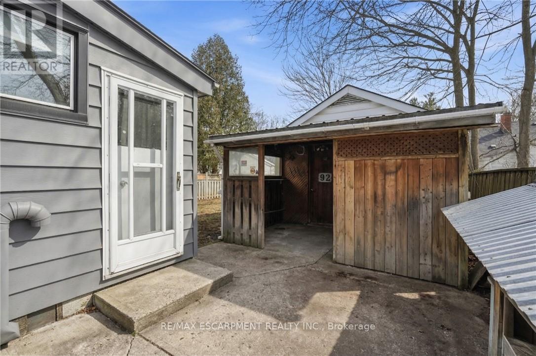 92 Gary Avenue, Hamilton, Ontario  L8S 1Y5 - Photo 36 - X12968484