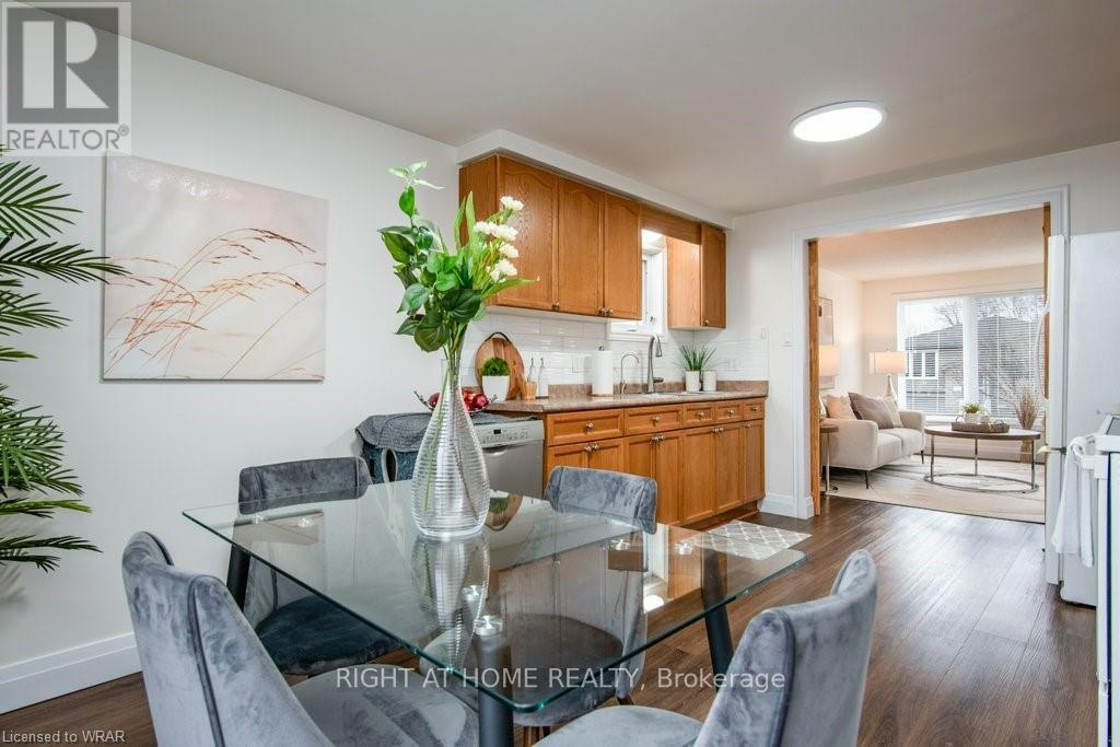 554 Halberstadt Circle, Cambridge, Ontario  N3H 5J5 - Photo 17 - X12968504