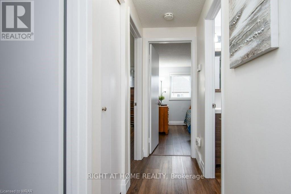 554 Halberstadt Circle, Cambridge, Ontario  N3H 5J5 - Photo 19 - X12968504