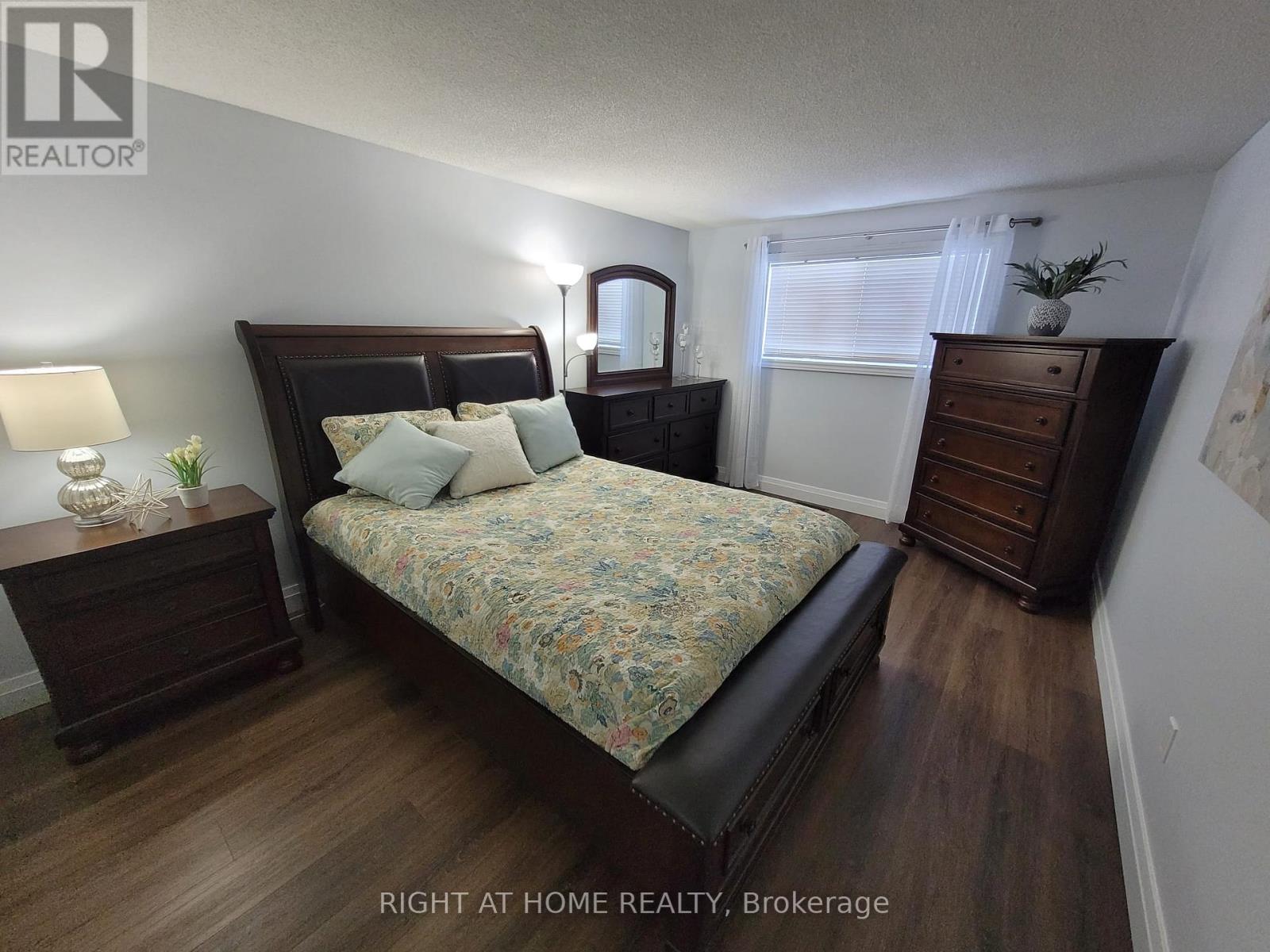 554 Halberstadt Circle, Cambridge, Ontario  N3H 5J5 - Photo 25 - X12968504