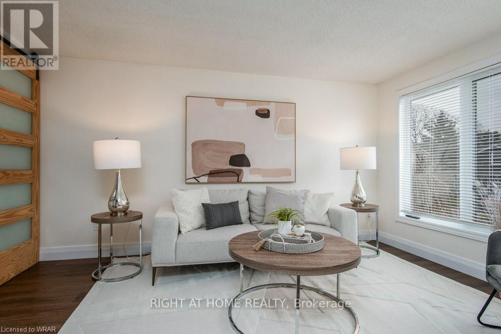 554 Halberstadt Circle, Cambridge, Ontario  N3H 5J5 - Photo 6 - X12968504