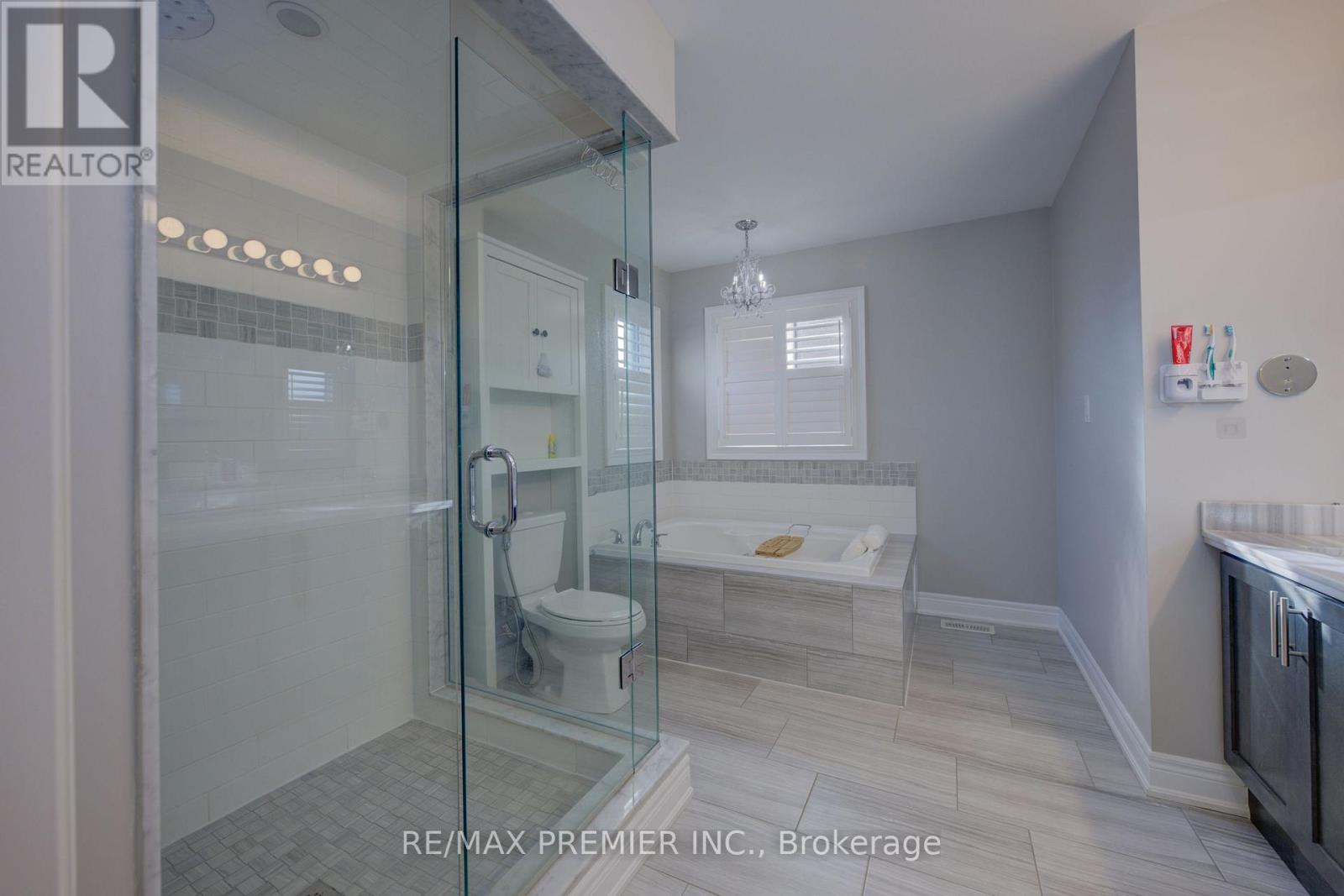 15 Babcock Street, Hamilton, Ontario  L8B 0S6 - Photo 18 - X12968508