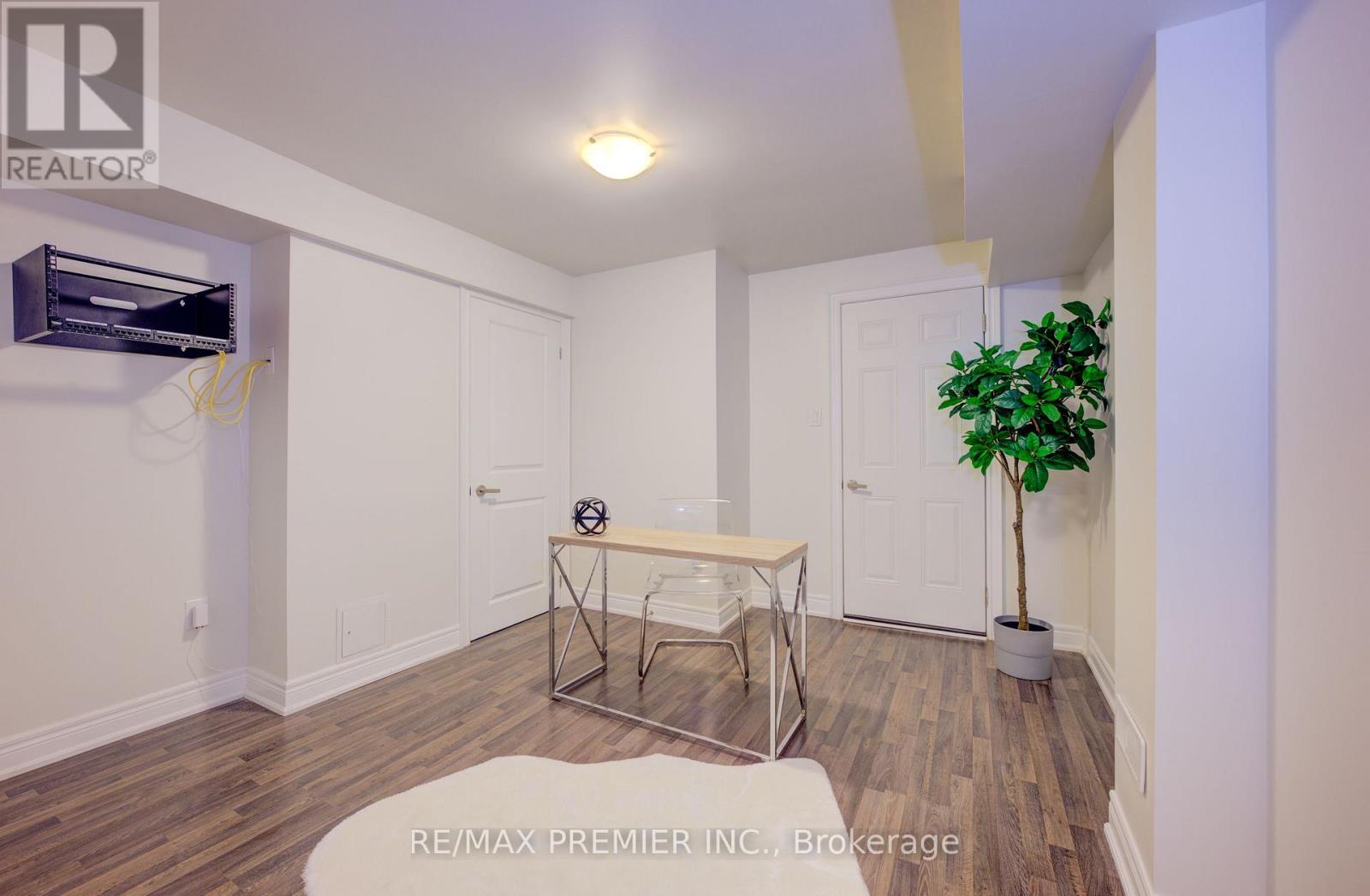 15 Babcock Street, Hamilton, Ontario  L8B 0S6 - Photo 33 - X12968508