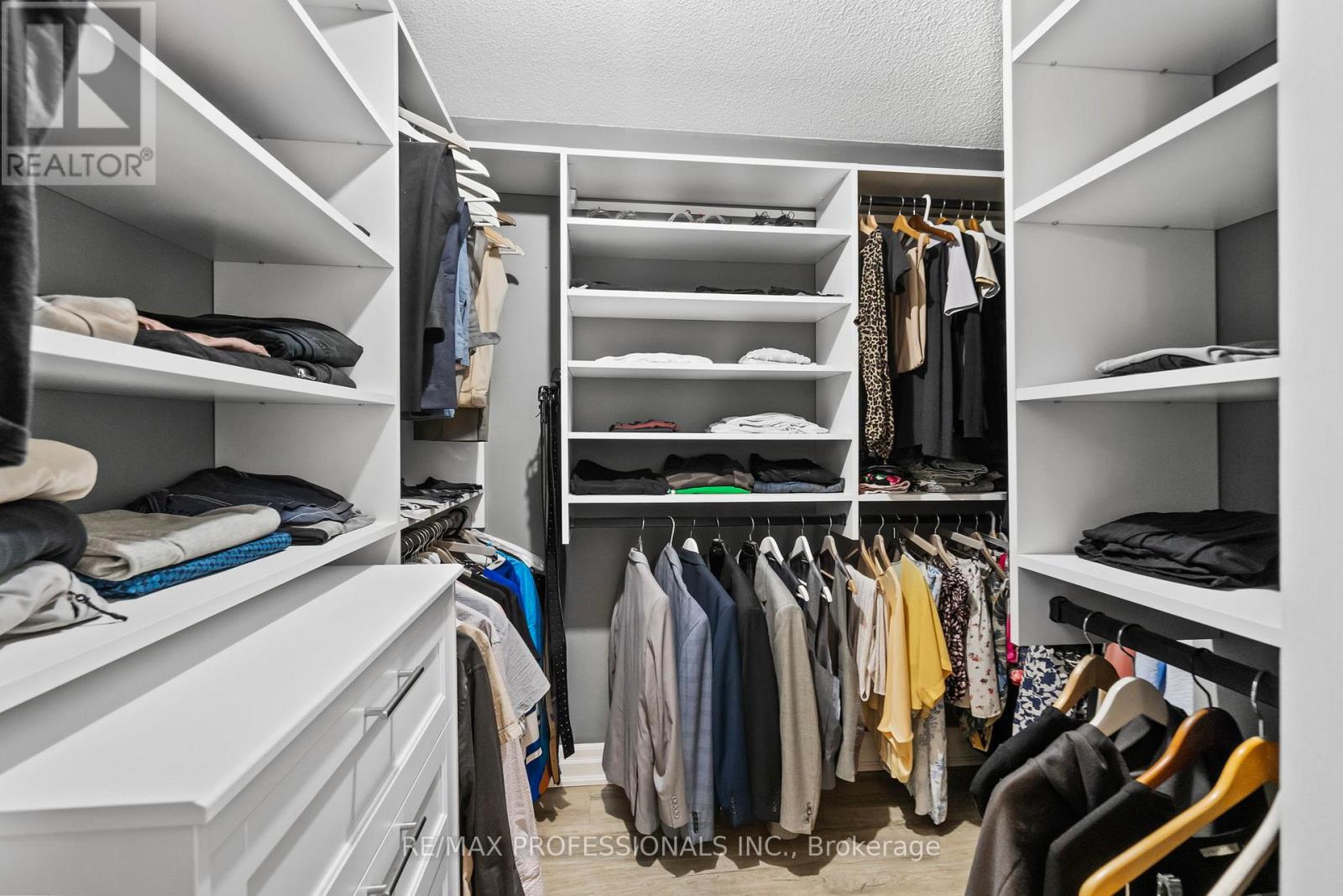 135 Professor Day Drive, Bradford West Gwillimbury, Ontario  L3Z 3B9 - Photo 25 - N12968182