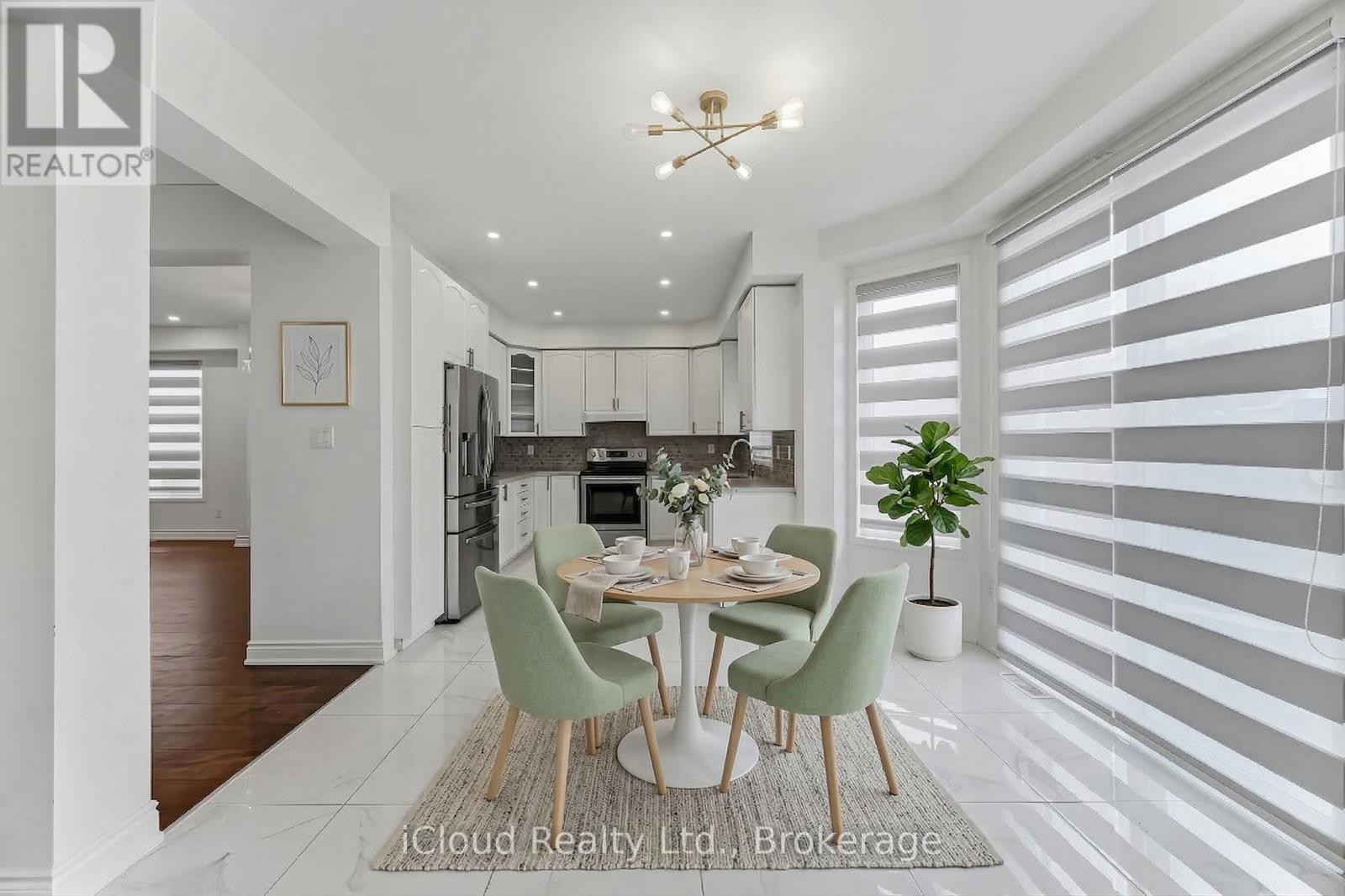 81 Crown Victoria Drive W, Brampton, Ontario  L7A 3X1 - Photo 8 - W12966380