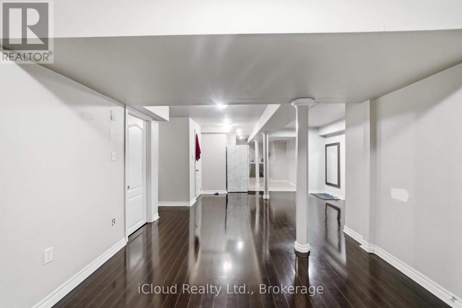 81 Crown Victoria Drive W, Brampton, Ontario  L7A 3X1 - Photo 35 - W12966380