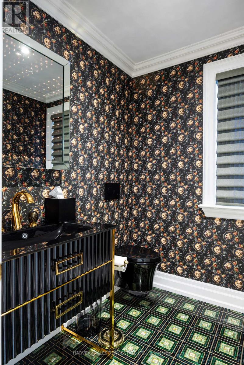 42 Fifeshire Road, Toronto, Ontario  M2L 2G6 - Photo 22 - C12963998