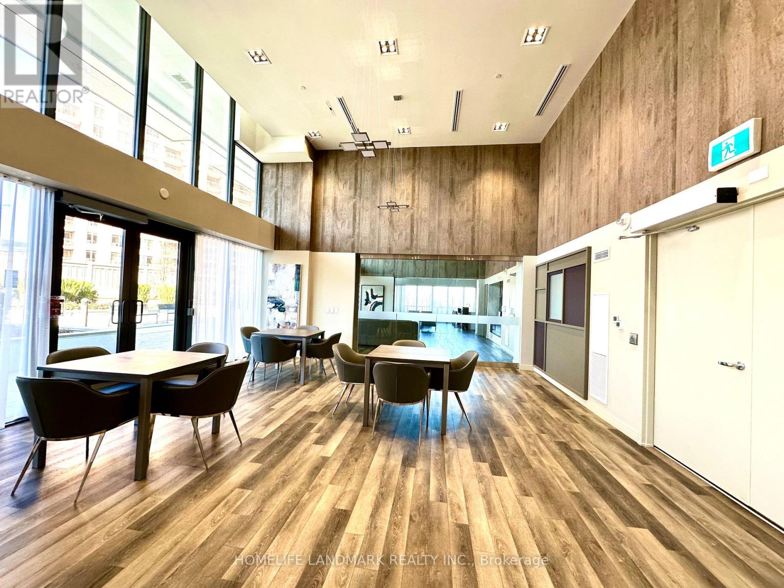 813 - 85 Oneida Crescent, Richmond Hill, Ontario  L4B 0H4 - Photo 30 - N12954972