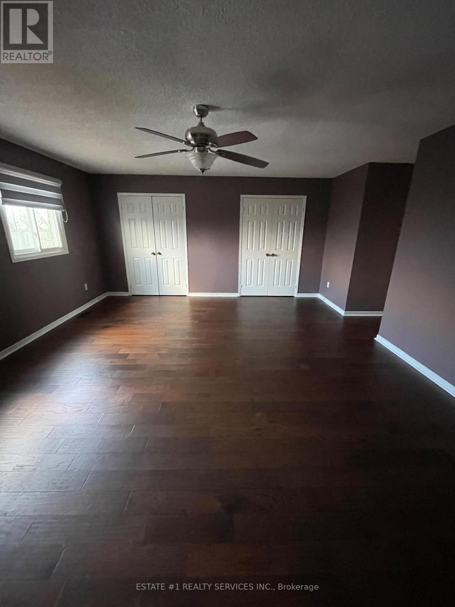 2943 Gulfstream Way, Mississauga (Meadowvale), Ontario  L5N 6J9 - Photo 39 - W12910626