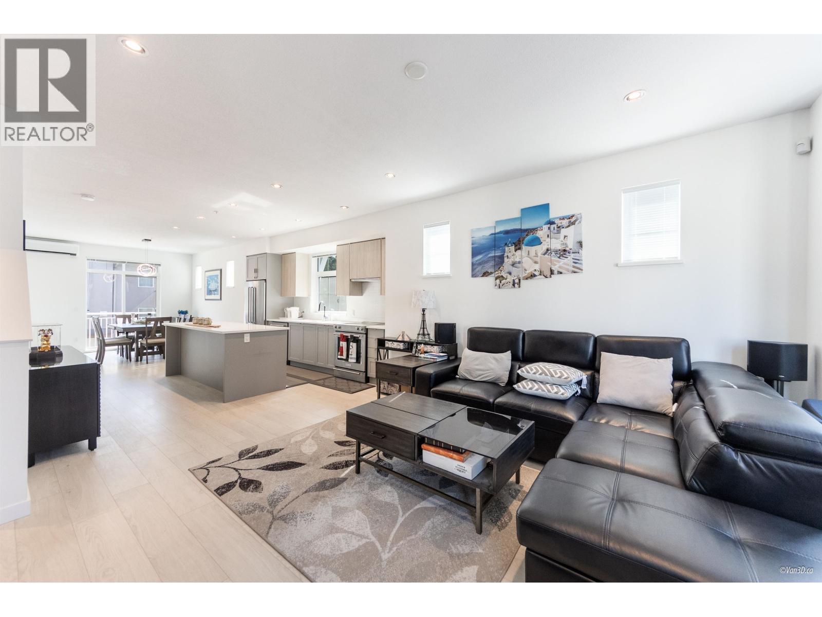 8 2560 Pitt River Road, Port Coquitlam, British Columbia  V3C 0G6 - Photo 9 - R3108231