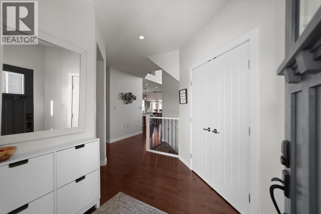 5240 36 Avenue, Camrose, Alberta  T4V 5H5 - Photo 4 - A2297109