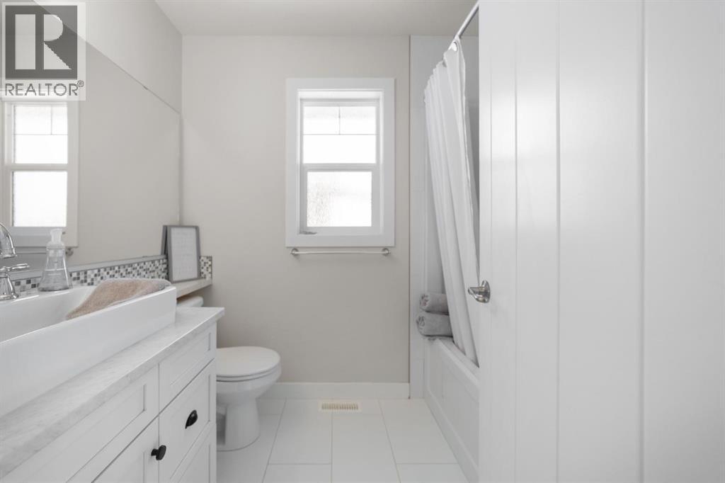 5240 36 Avenue, Camrose, Alberta  T4V 5H5 - Photo 29 - A2297109