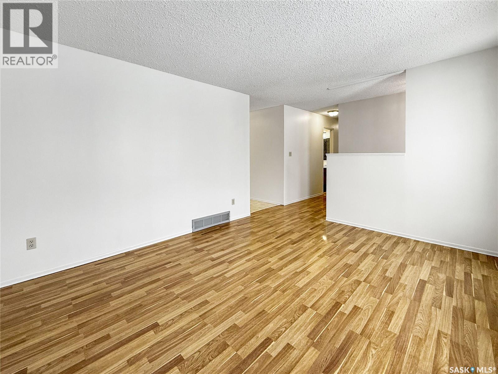 3205 Bliss Crescent, Prince Albert, Saskatchewan  S6V 7M1 - Photo 10 - SK029165