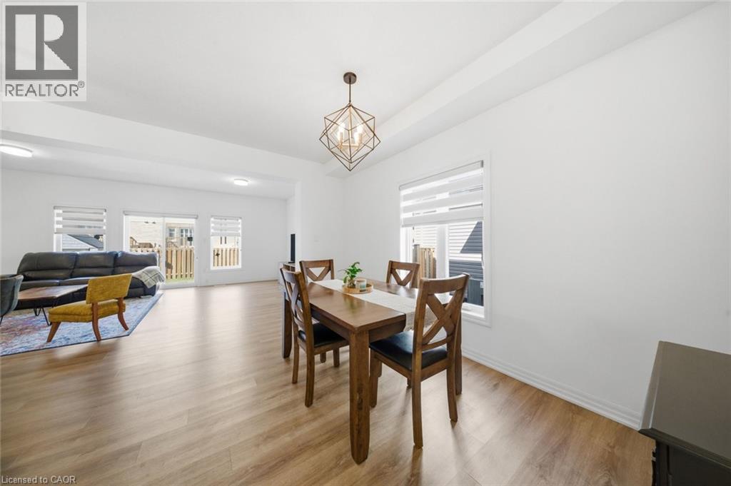 17 Oldham Avenue, Paris, Ontario  N3L 0G7 - Photo 15 - 40818114