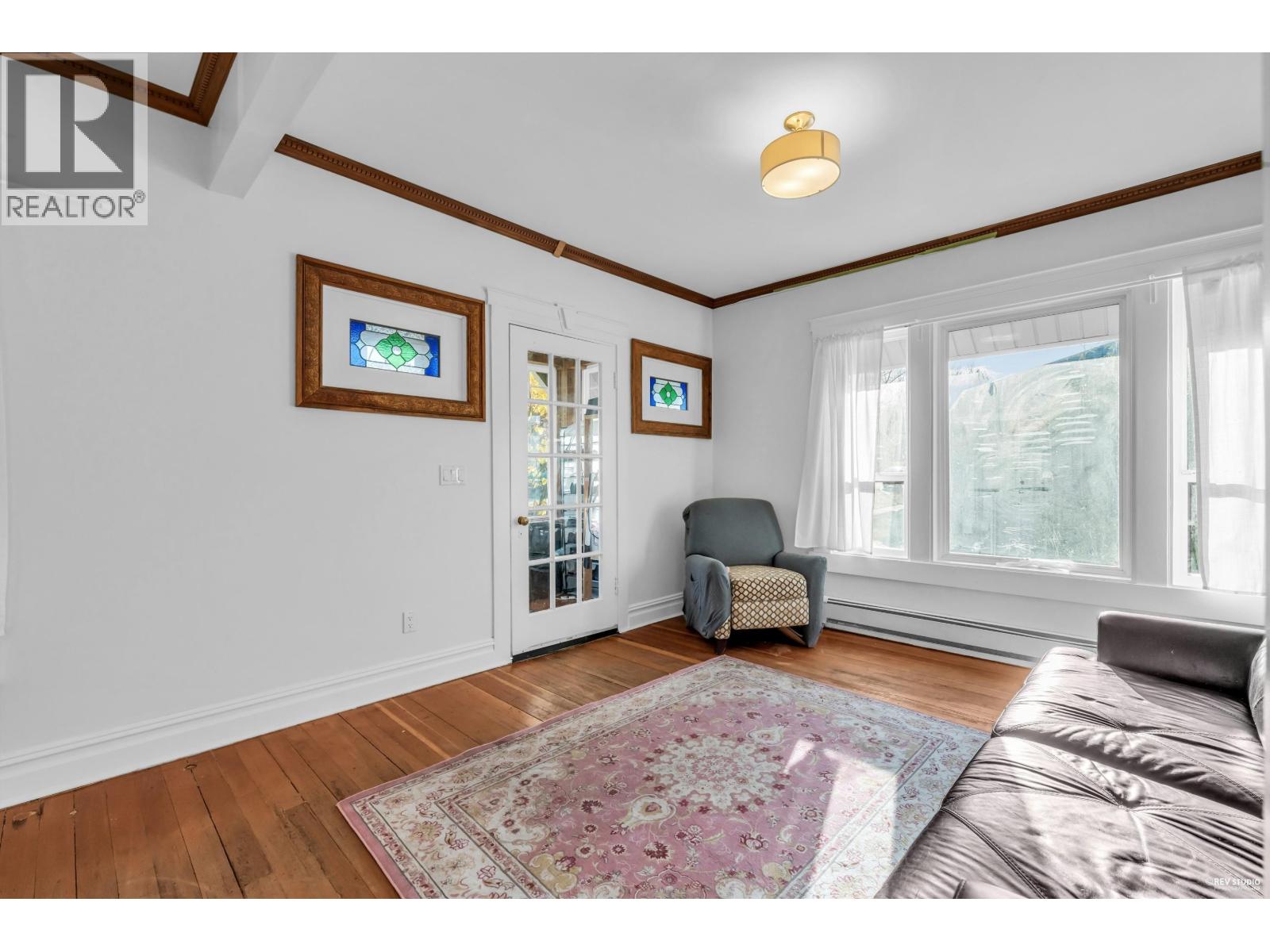 237 Sandringham Avenue, New Westminster, British Columbia  V3L 1Z4 - Photo 14 - R3108236