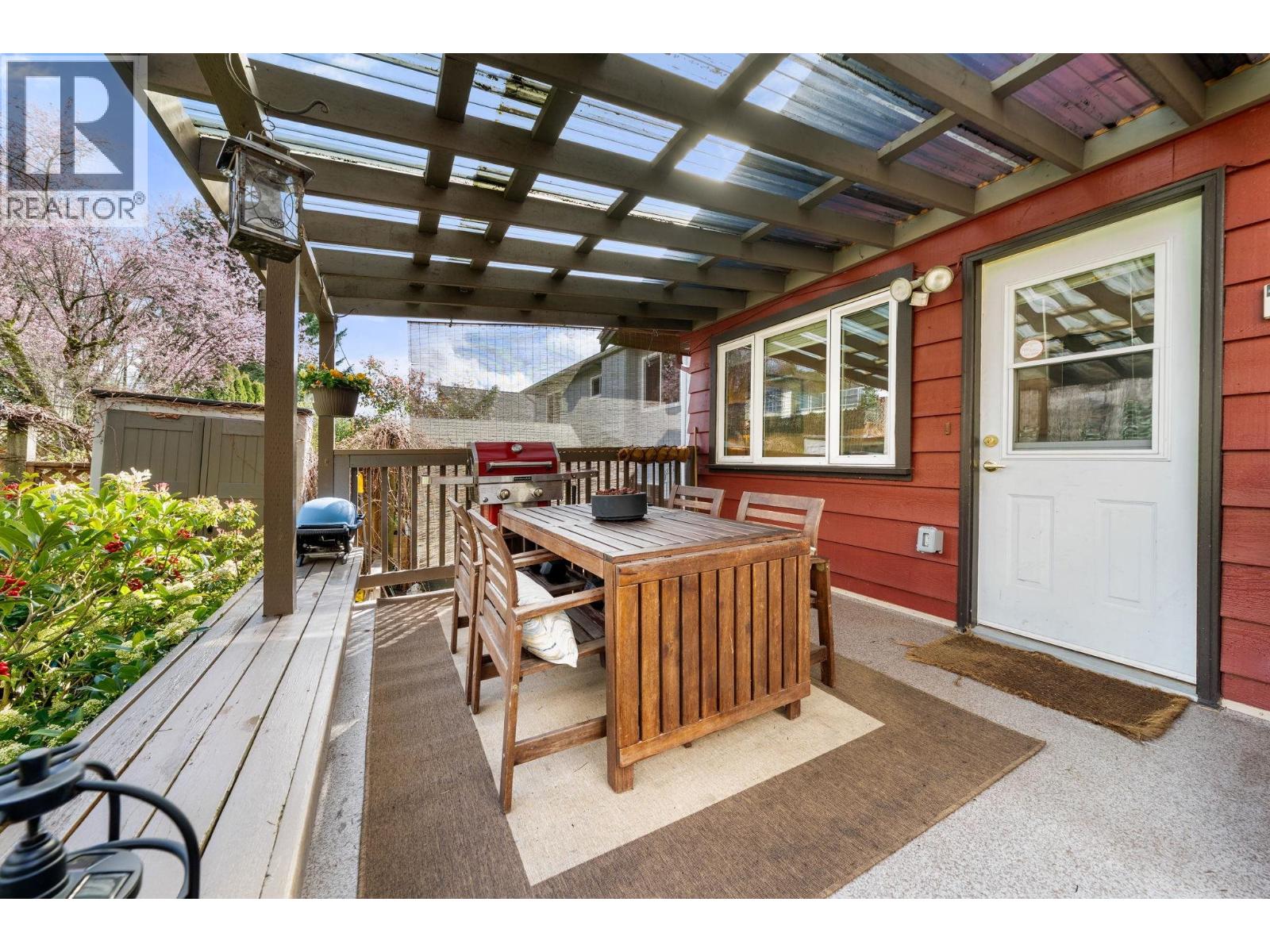 3300 Mahon Avenue, North Vancouver, British Columbia  V7N 3T5 - Photo 13 - R3108247