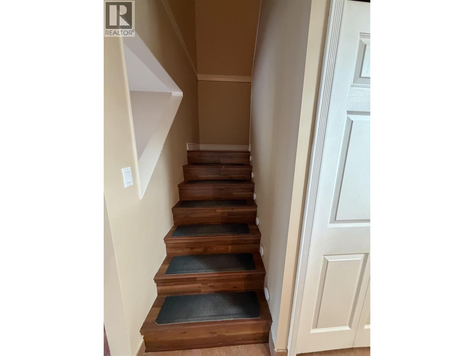 982 Howie Avenue, Coquitlam, British Columbia  V3J 1T3 - Photo 7 - R3107266