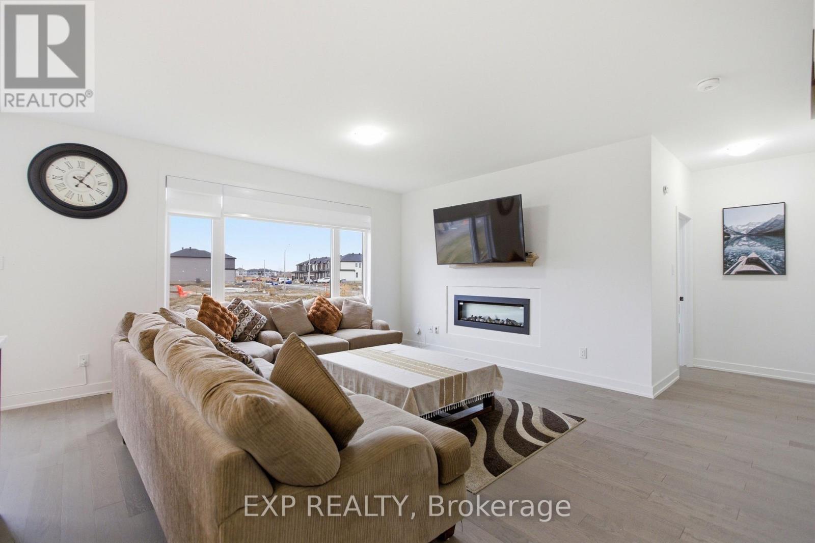 137 Shelleright Street, Ottawa, Ontario  K2M 0N9 - Photo 10 - X12968536