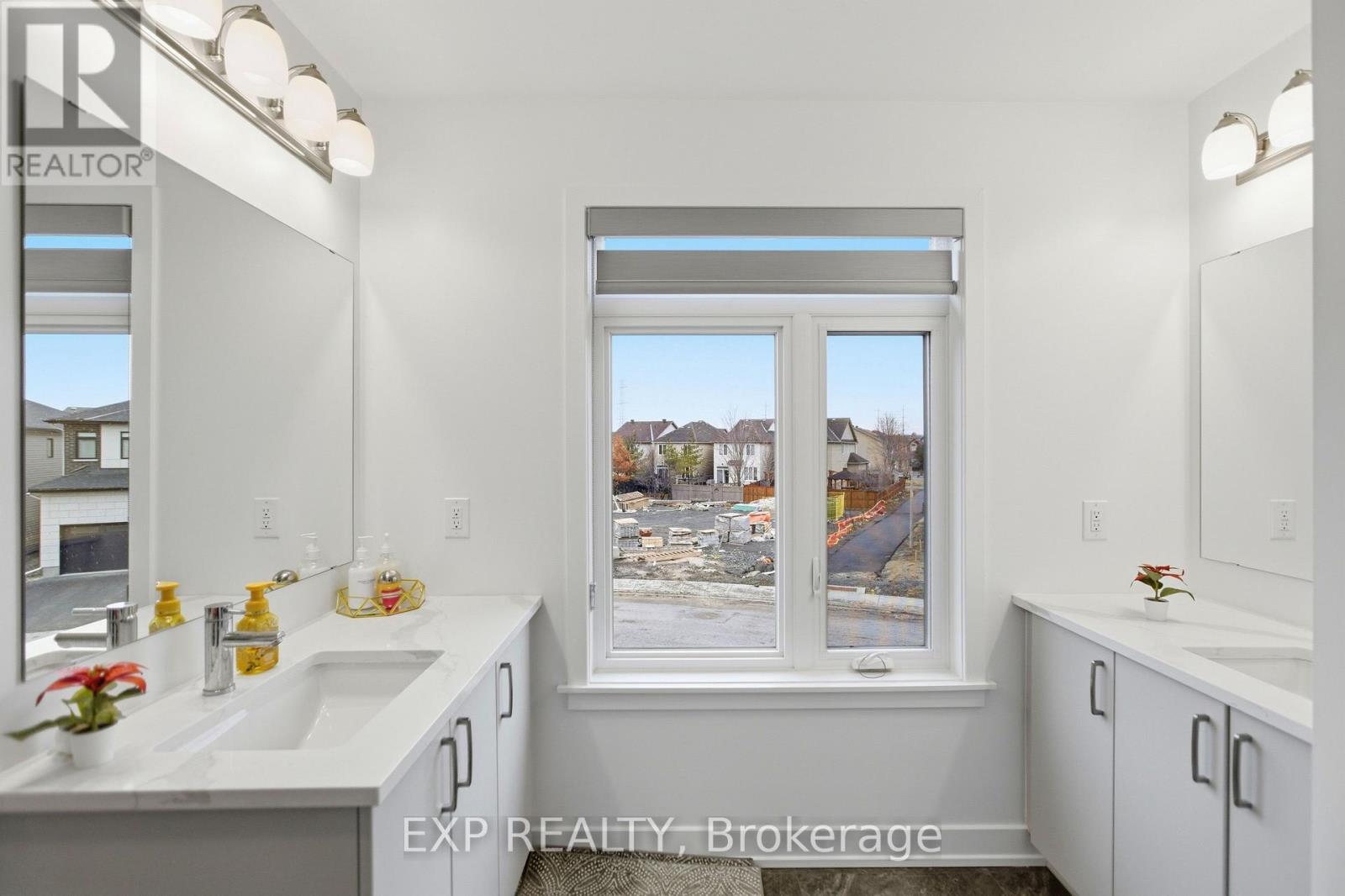 137 Shelleright Street, Ottawa, Ontario  K2M 0N9 - Photo 18 - X12968536