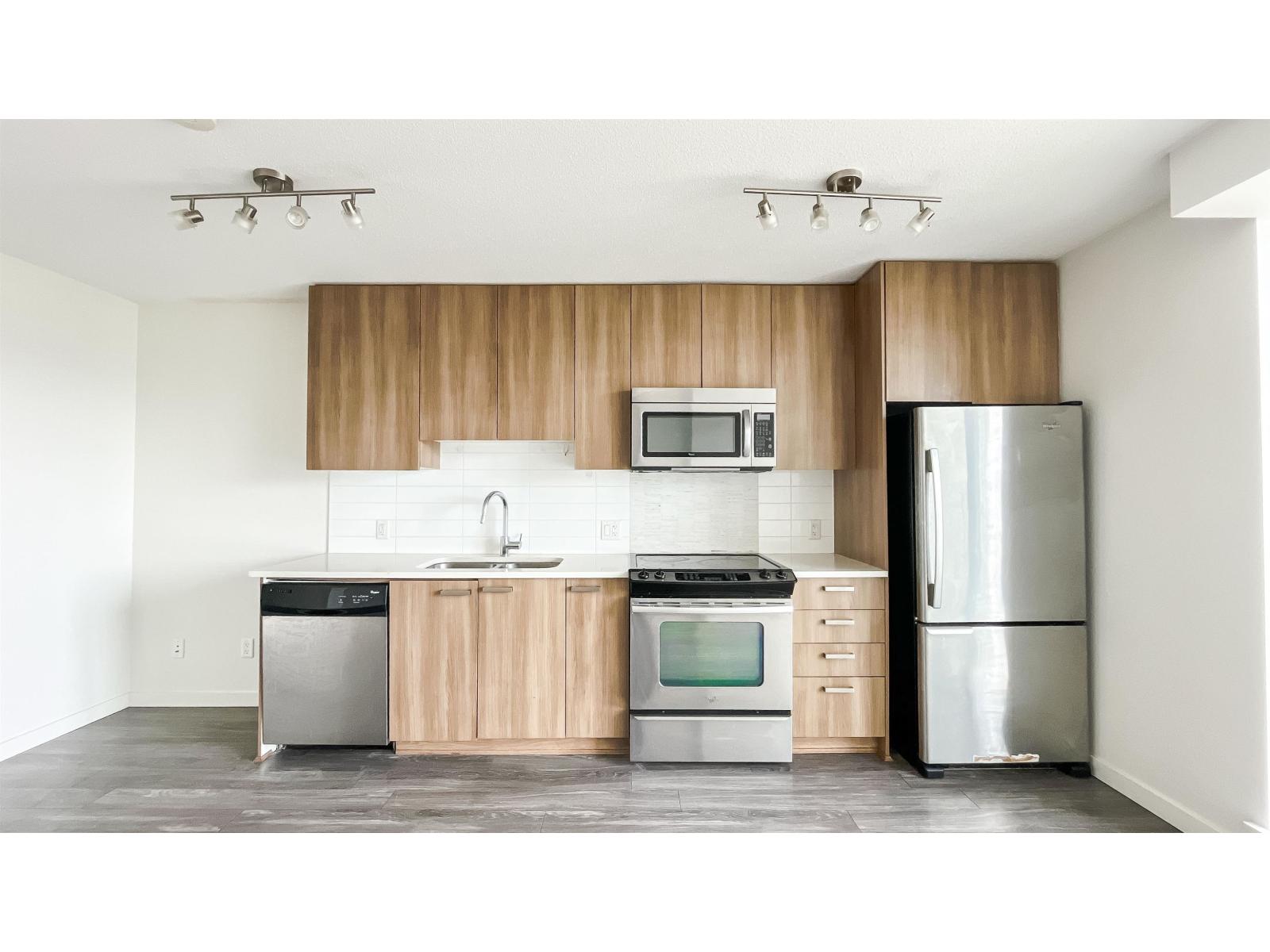 2903 13325 102a Avenue, Surrey, British Columbia  V3T 0J5 - Photo 6 - R3108255