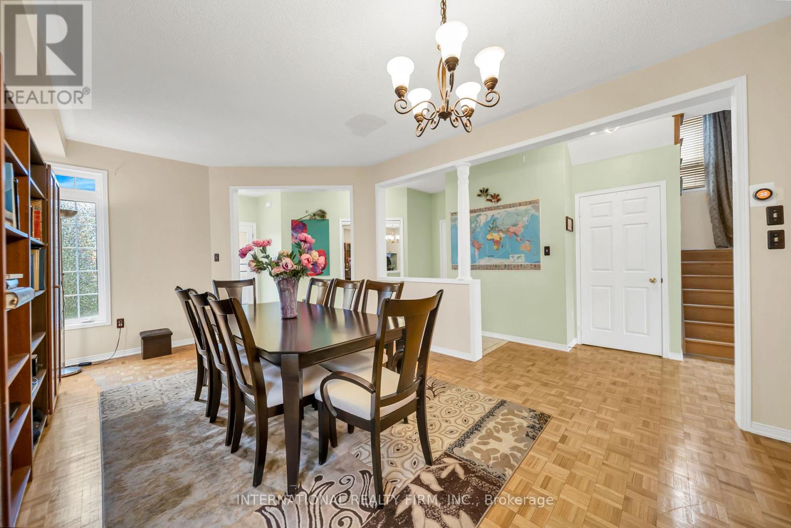 45 Naughton Drive, Richmond Hill, Ontario  L4C 0R2 - Photo 10 - N12968542