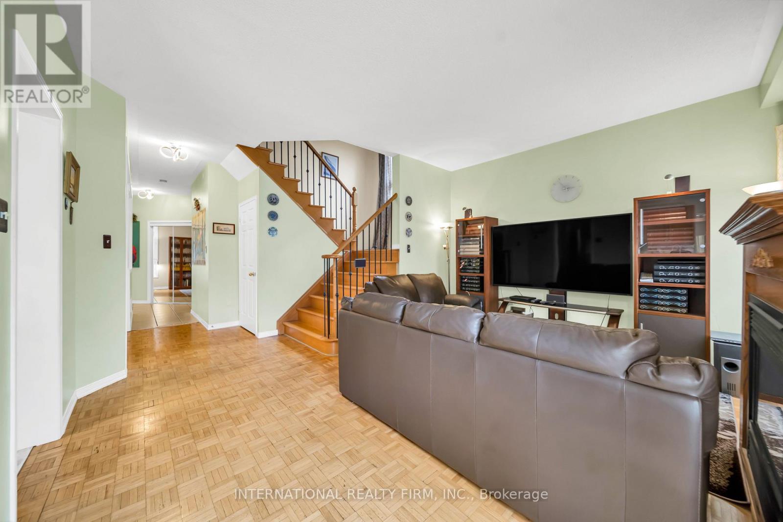 45 Naughton Drive, Richmond Hill, Ontario  L4C 0R2 - Photo 14 - N12968542