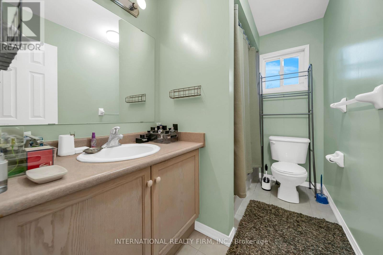 45 Naughton Drive, Richmond Hill, Ontario  L4C 0R2 - Photo 28 - N12968542