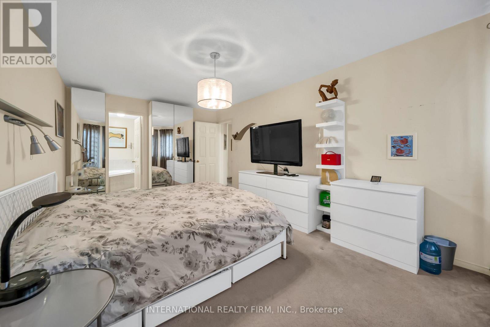 45 Naughton Drive, Richmond Hill, Ontario  L4C 0R2 - Photo 29 - N12968542