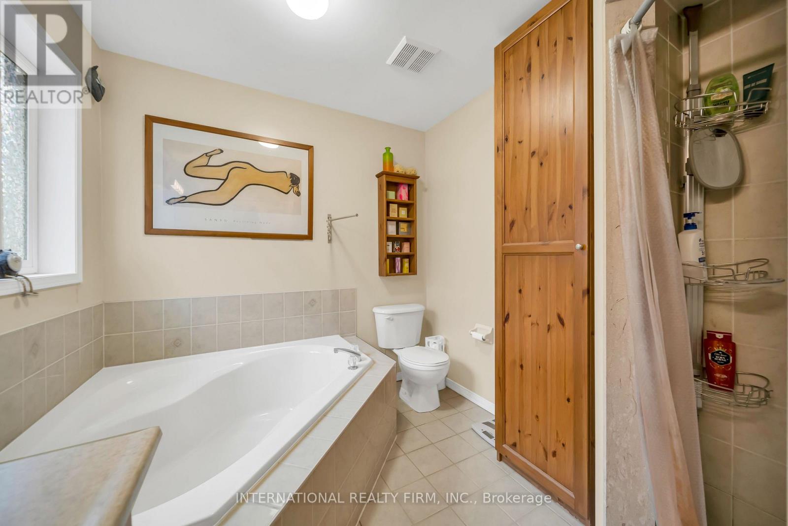 45 Naughton Drive, Richmond Hill, Ontario  L4C 0R2 - Photo 31 - N12968542