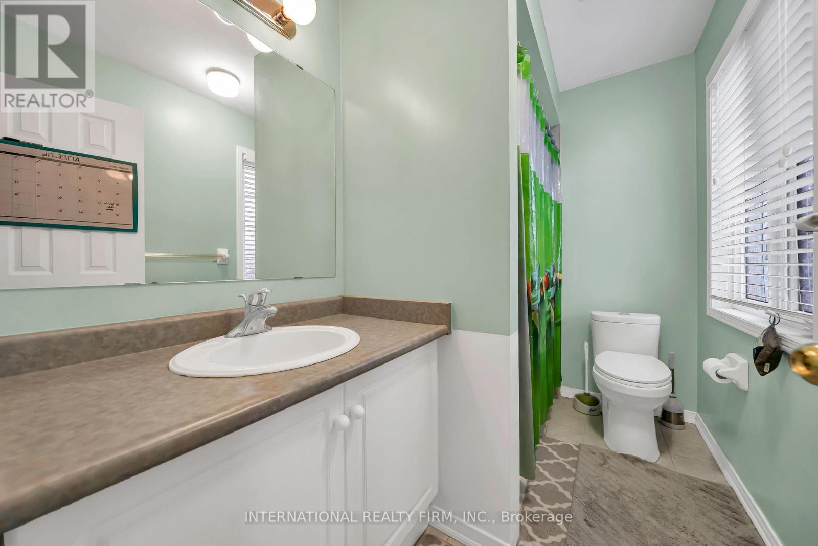 45 Naughton Drive, Richmond Hill, Ontario  L4C 0R2 - Photo 37 - N12968542