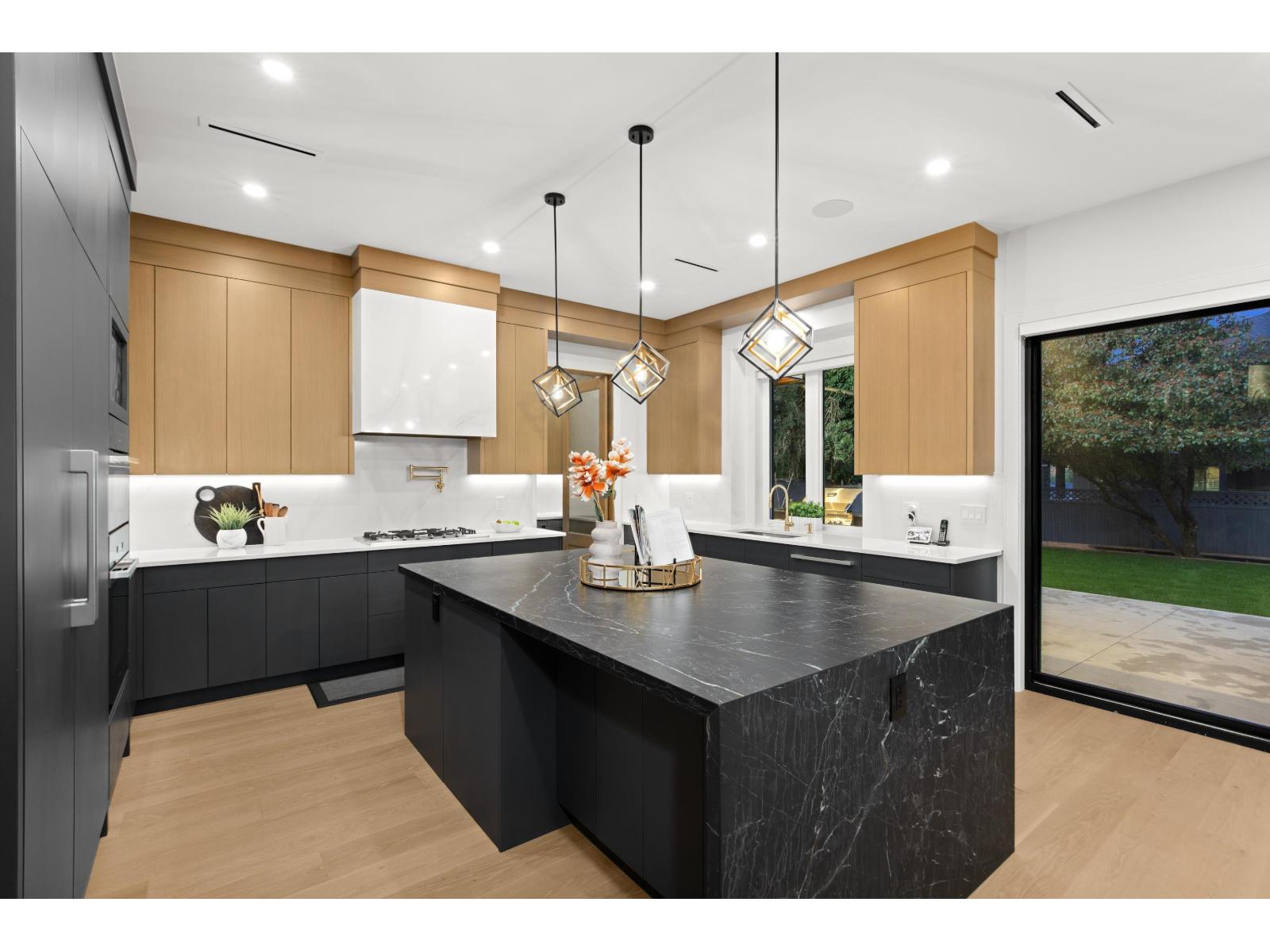 10258 128a Street, Surrey, British Columbia V3T 3E8 - Photo 14 - R3108214