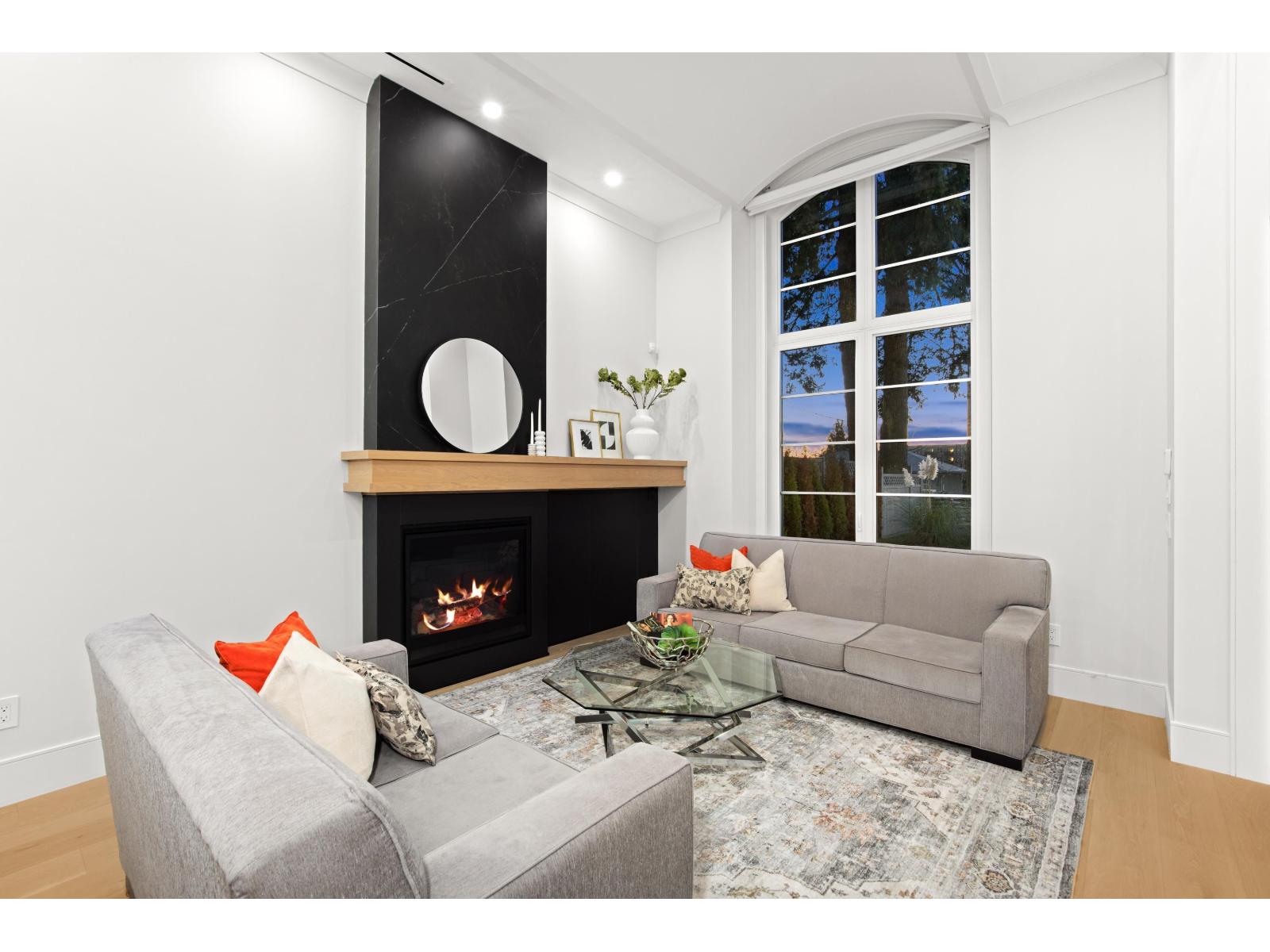 10258 128a Street, Surrey, British Columbia V3T 3E8 - Photo 6 - R3108214