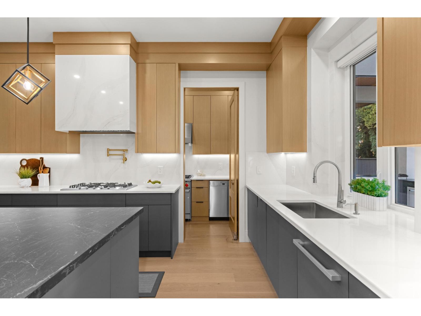 10258 128a Street, Surrey, British Columbia V3T 3E8 - Photo 17 - R3108214