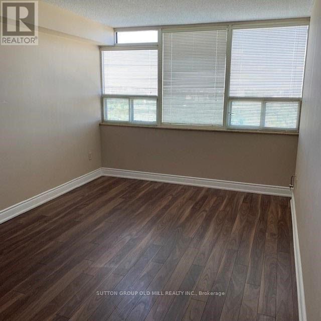 2405 - 1300 Islington Avenue, Toronto, Ontario  M9A 5C4 - Photo 14 - W12968532