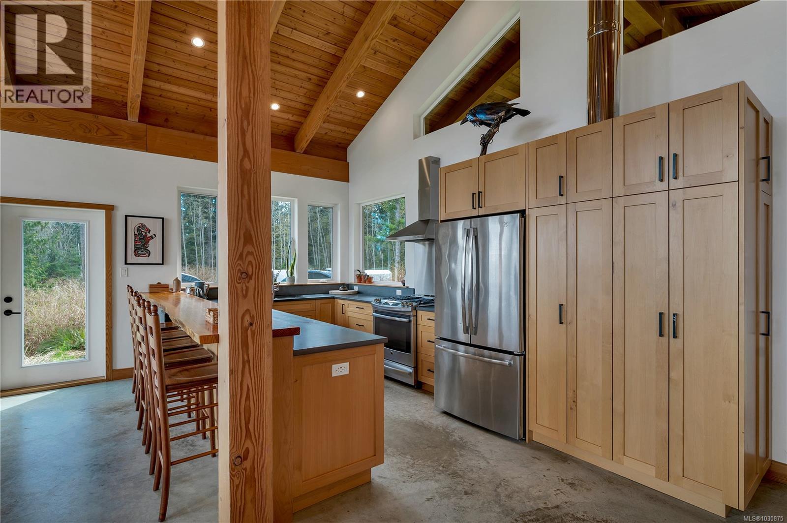 609 Valpy Rd, Quadra Island, British Columbia V0P 1N0 - Photo 12 - 1030875