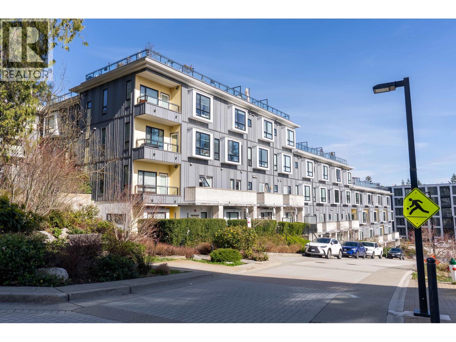 407 9350 UNIVERSITY HIGH STREET, Burnaby, British Columbia