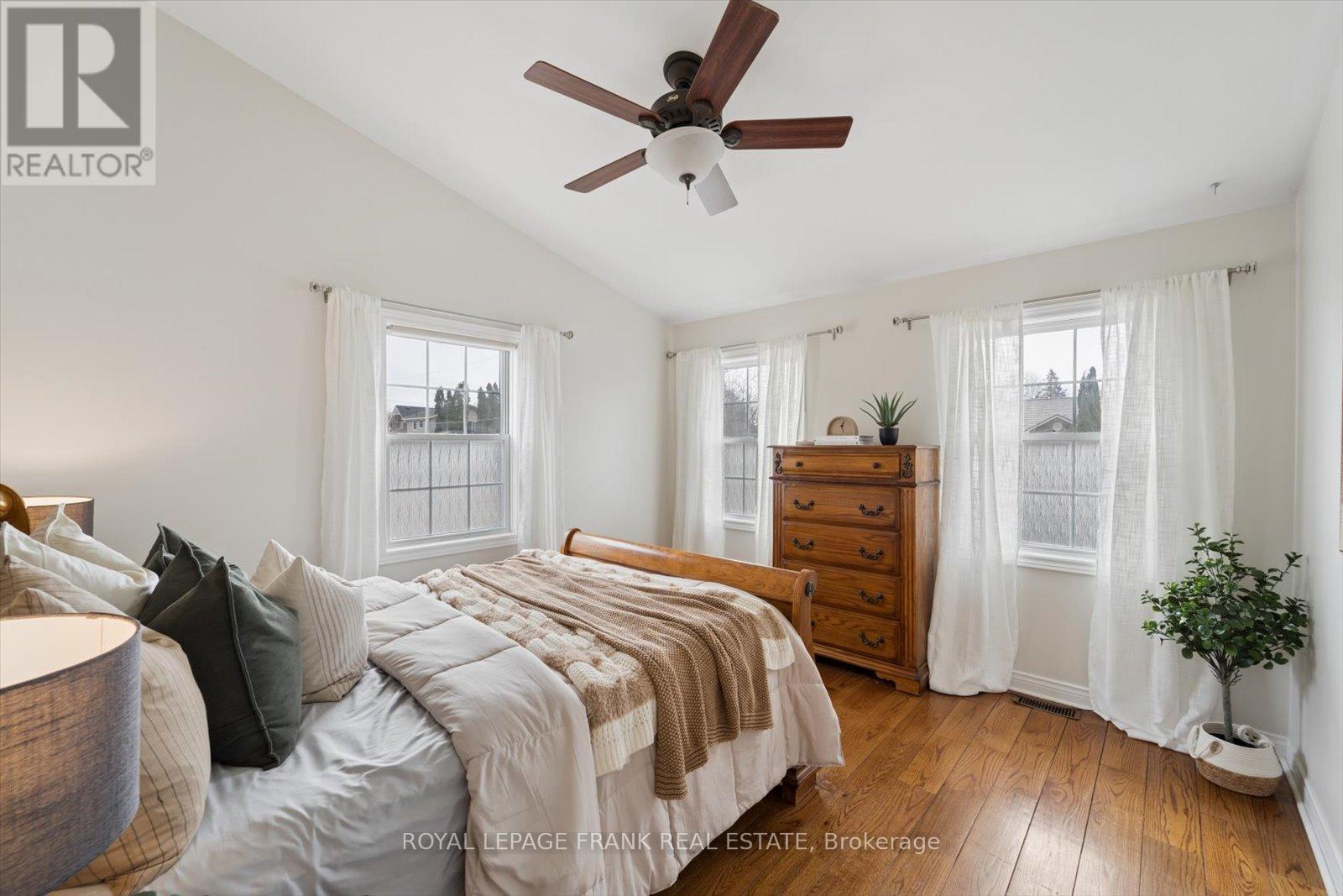 10 Olympia Court, Kawartha Lakes, Ontario  K9V 6C8 - Photo 19 - X12939130