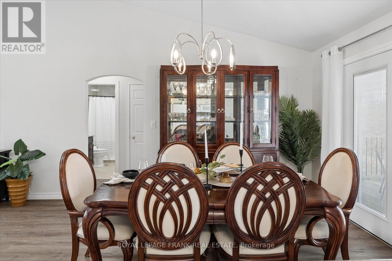 10 Olympia Court, Kawartha Lakes, Ontario  K9V 6C8 - Photo 12 - X12939130