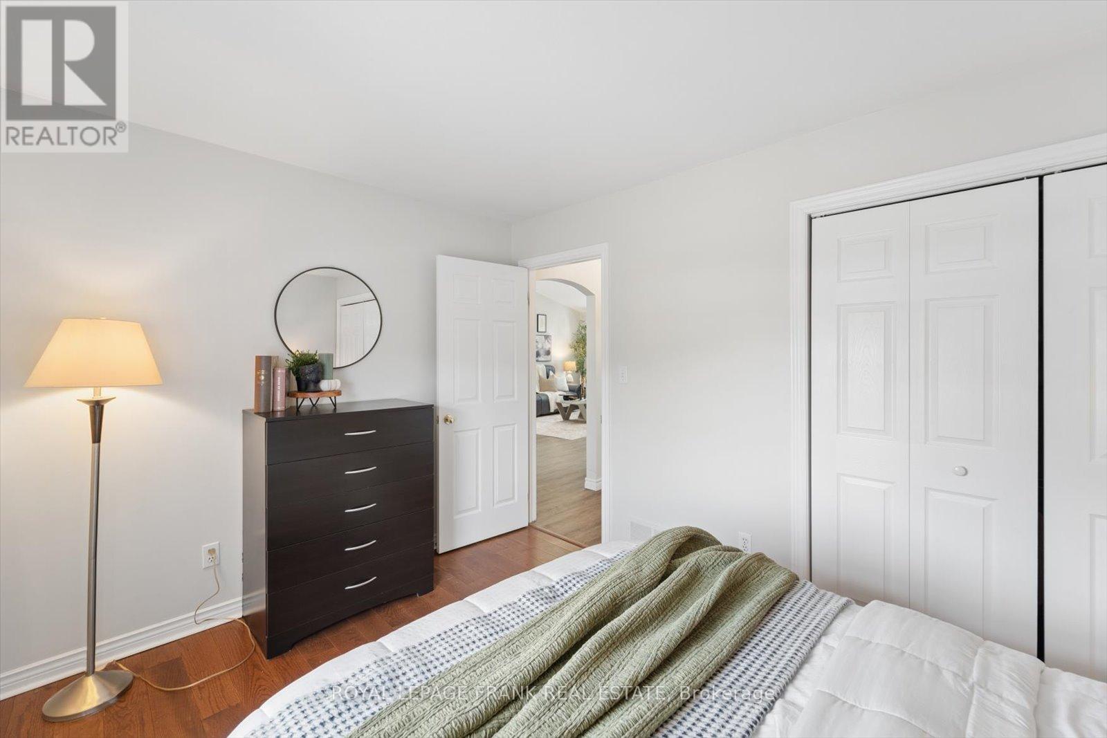 10 Olympia Court, Kawartha Lakes, Ontario  K9V 6C8 - Photo 34 - X12939130