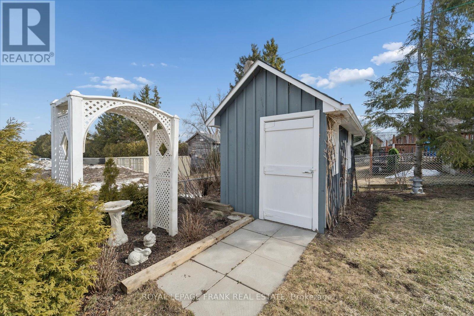 10 Olympia Court, Kawartha Lakes, Ontario  K9V 6C8 - Photo 47 - X12939130