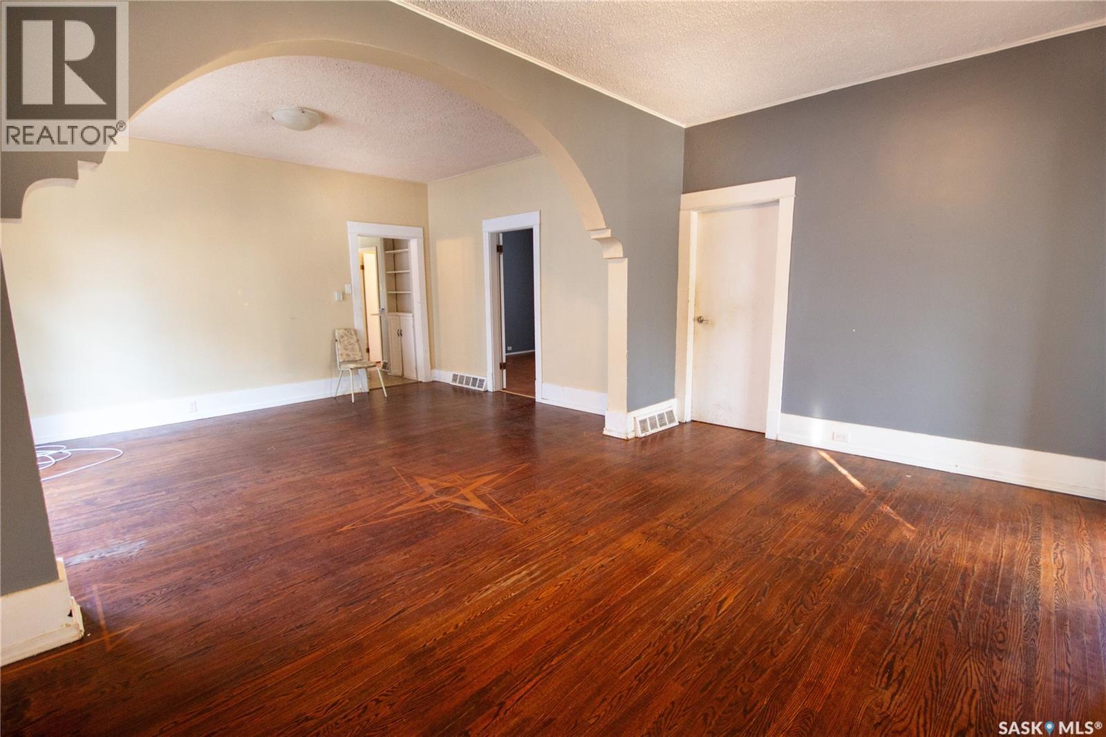 1131 104th Street, North Battleford, Saskatchewan  S9A 1N5 - Photo 3 - SK025259