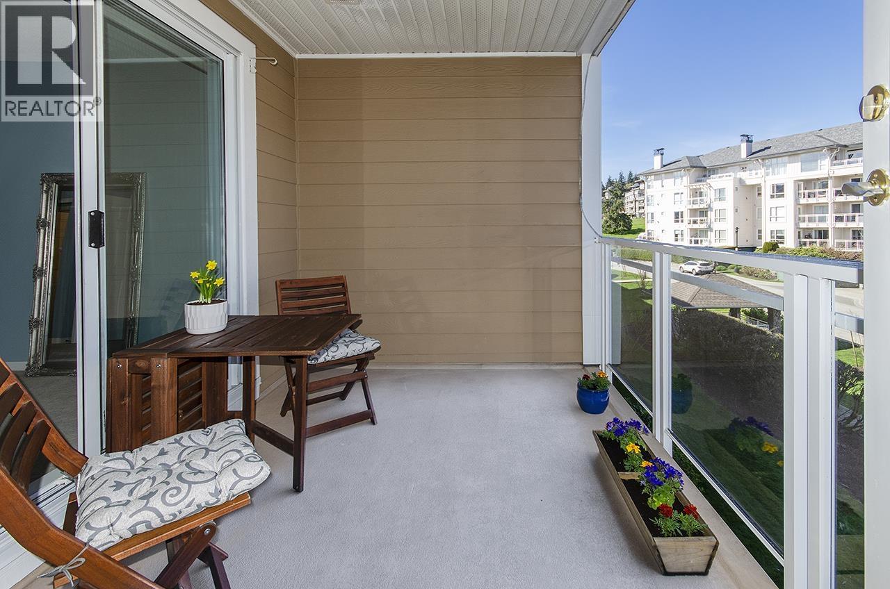 416 3629 Deercrest Drive, North Vancouver, British Columbia  V7G 2S9 - Photo 2 - R3092970