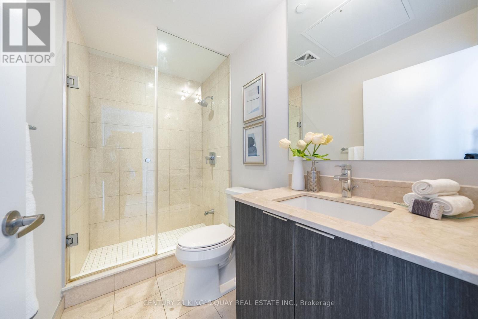 Ph5 - 955 Bay Street, Toronto, Ontario  M5S 0C6 - Photo 5 - C12961802